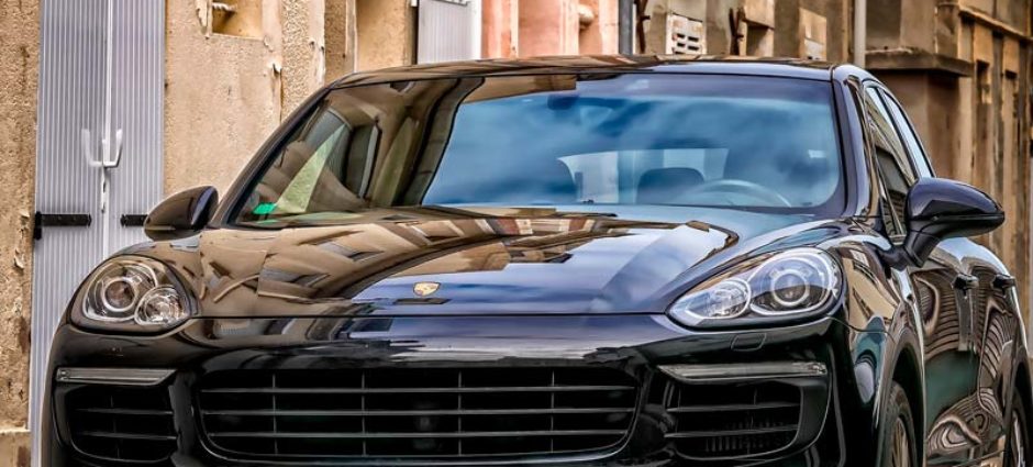 5 Pneus Essenciais para o seu Carro!