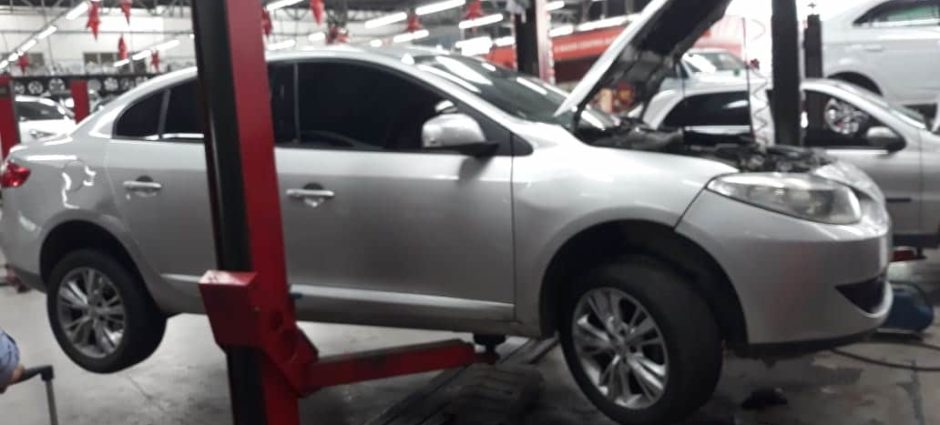Renault Fluence – Manutenção de Ar Condicionado Automotivo