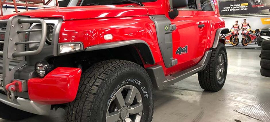 Troller colocando 4 Pneus Off-Road Geolander A/T