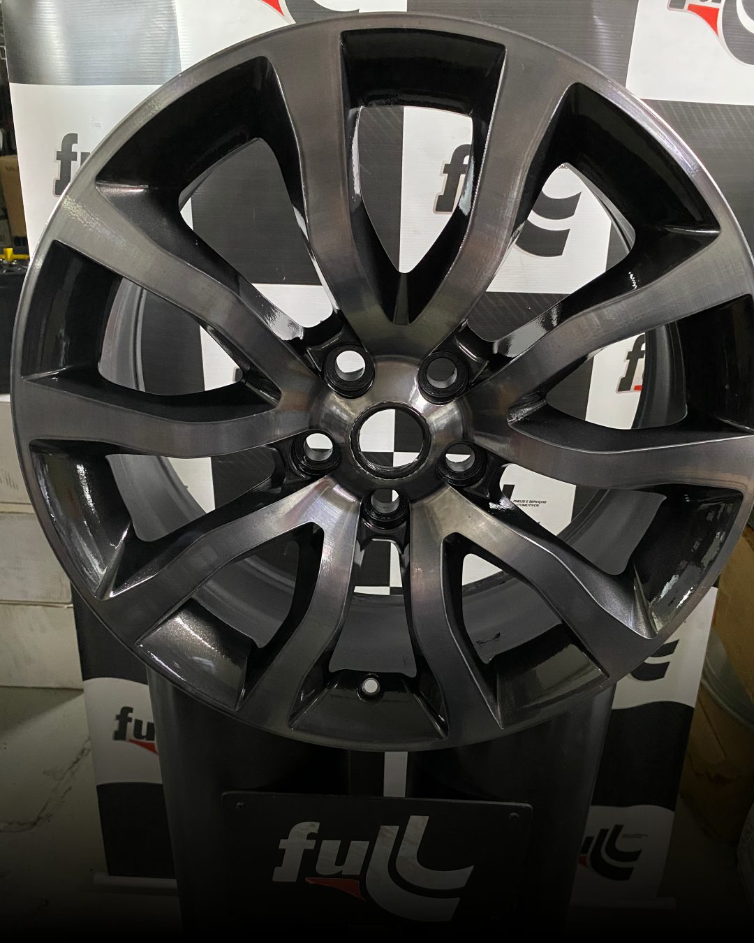 Jogo de Rodas Aro 20 Land Rover New Discovery