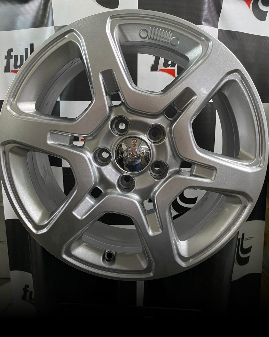 Jogo de Rodas Aro 17 Jeep Renegade Mopar